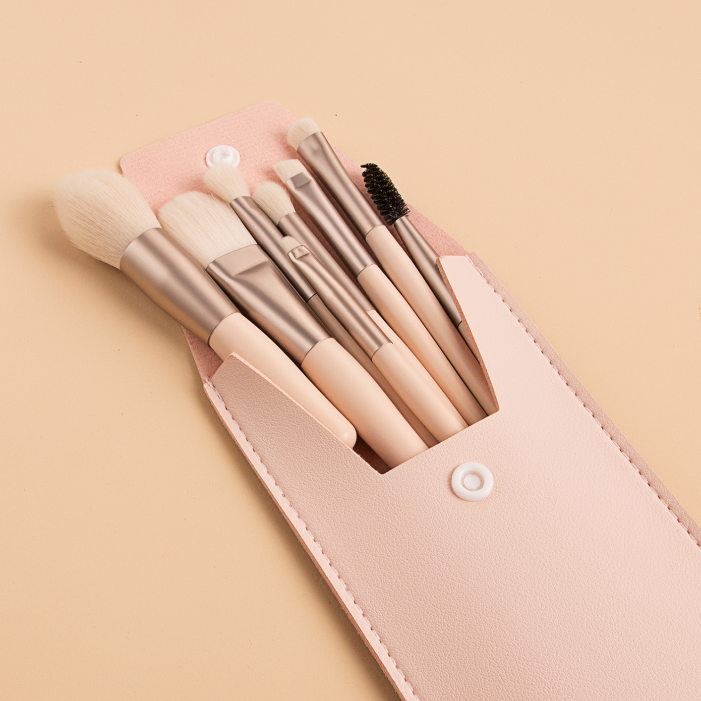 8 Pcs Mini Travel Portable Soft Makeup Brushes Set Eye Shadow Foundation Powder Eyelash Lip Concealer Blush Make Up Brush SetBeige