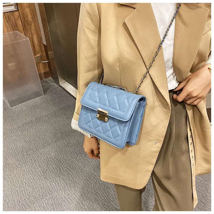 Autumn and winter advanced sense chain simple sense black niche design small CK bag female 2021 new tide diagonal slung all match2003 Blue
